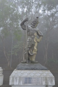 hong-kong-lantau-tian-tan-big-buddha-po-lin-monastery-zodiac-snake-guard